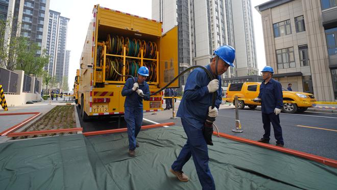 队报预测法国vs德国首发：小图拉姆pk哈弗茨，姆巴佩、克罗斯先发